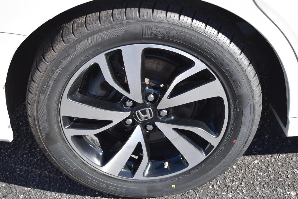 used 2020 Honda Odyssey car, priced at $27,692