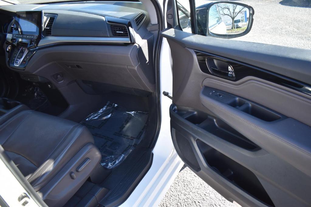 used 2020 Honda Odyssey car, priced at $27,692