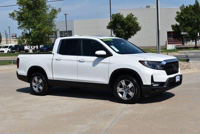 new 2025 Honda Ridgeline car