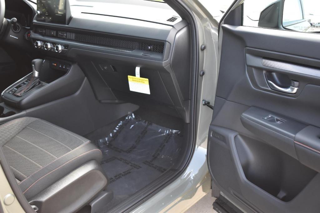 new 2026 Honda CR-V Hybrid car