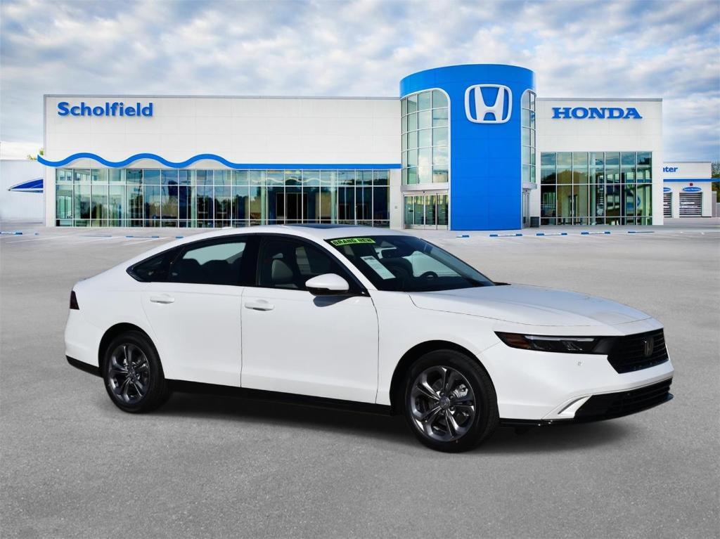 new 2025 Honda Accord Hybrid car