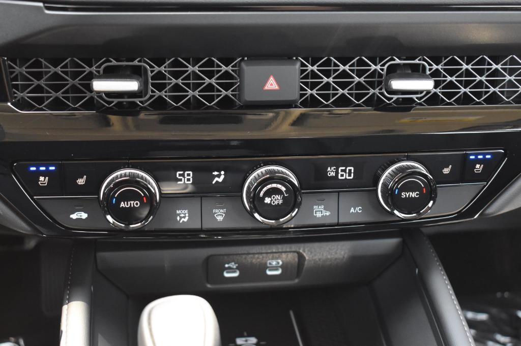 new 2025 Honda Accord Hybrid car