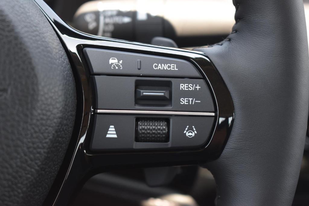 new 2025 Honda Accord Hybrid car