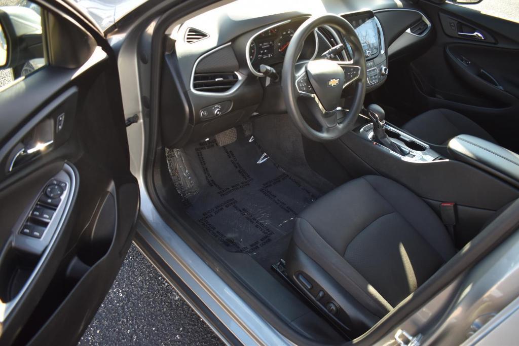 used 2024 Chevrolet Malibu car, priced at $20,492