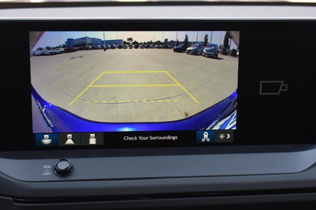 new 2025 Honda Accord Hybrid car