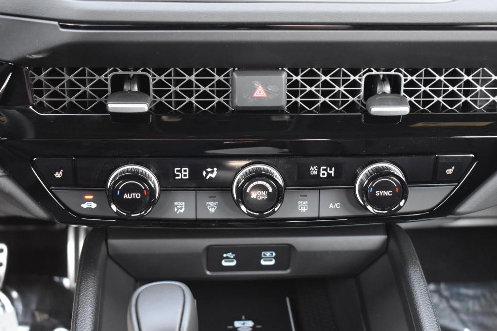 new 2025 Honda Accord Hybrid car