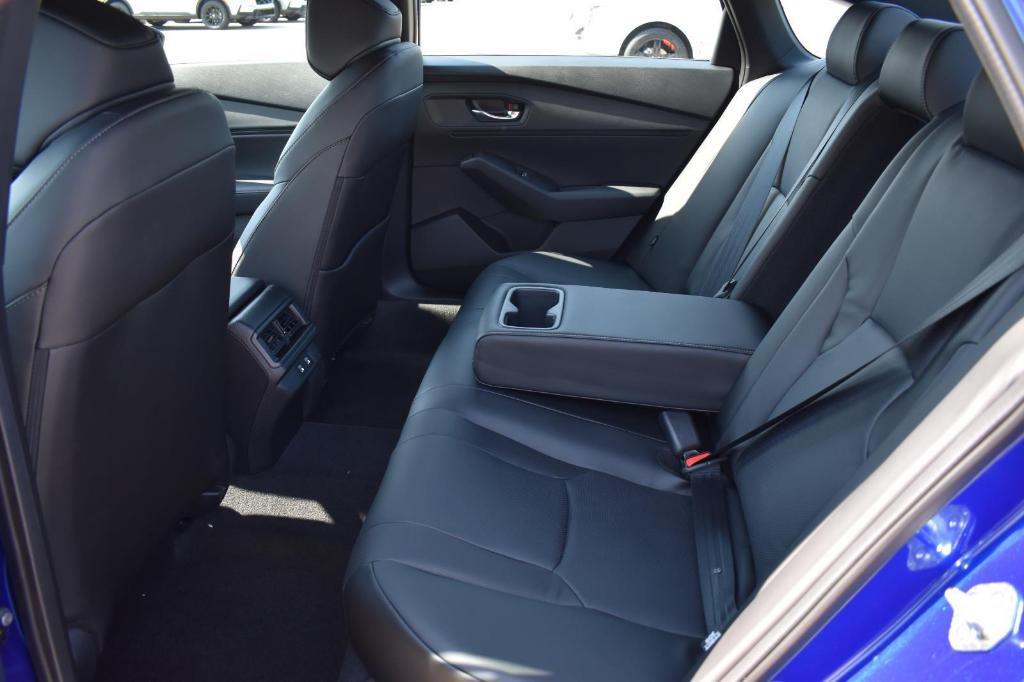 new 2025 Honda Accord Hybrid car