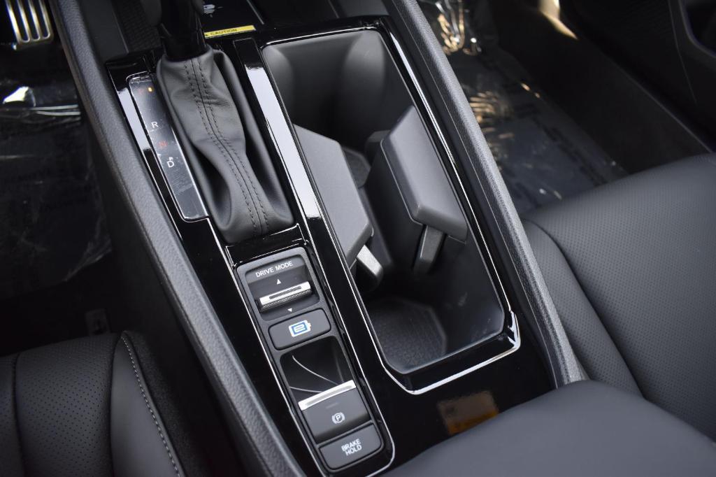 new 2025 Honda Accord Hybrid car