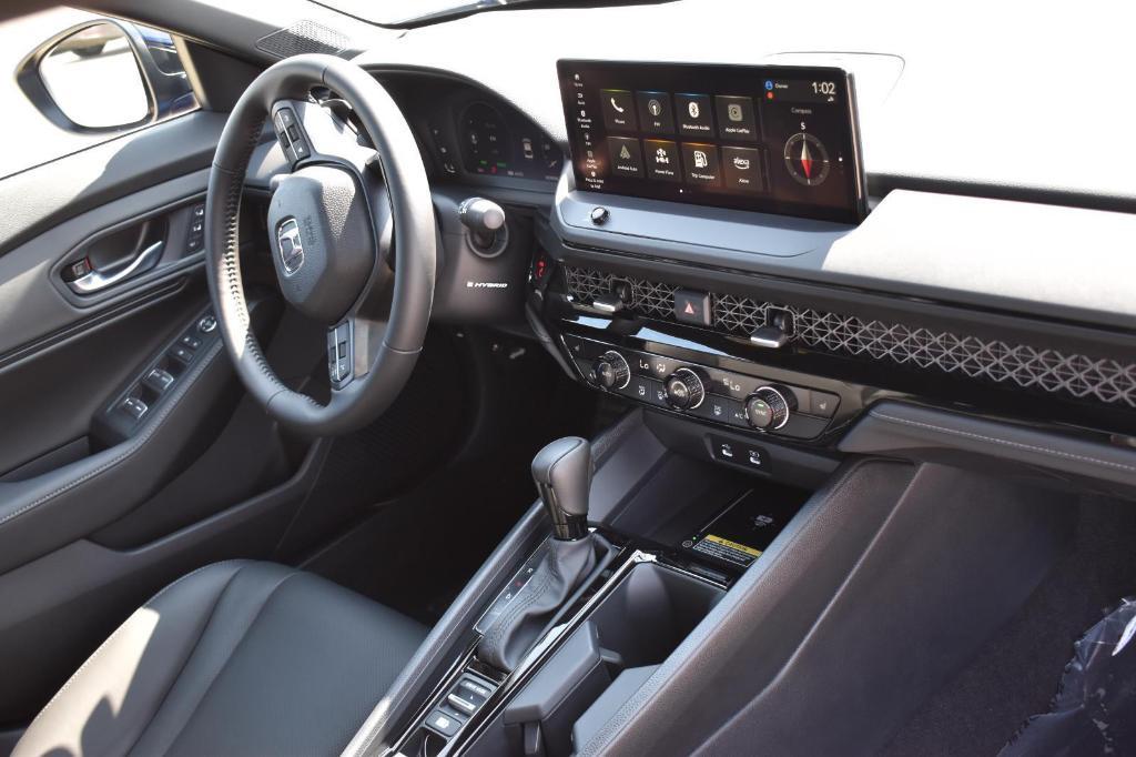 new 2025 Honda Accord Hybrid car