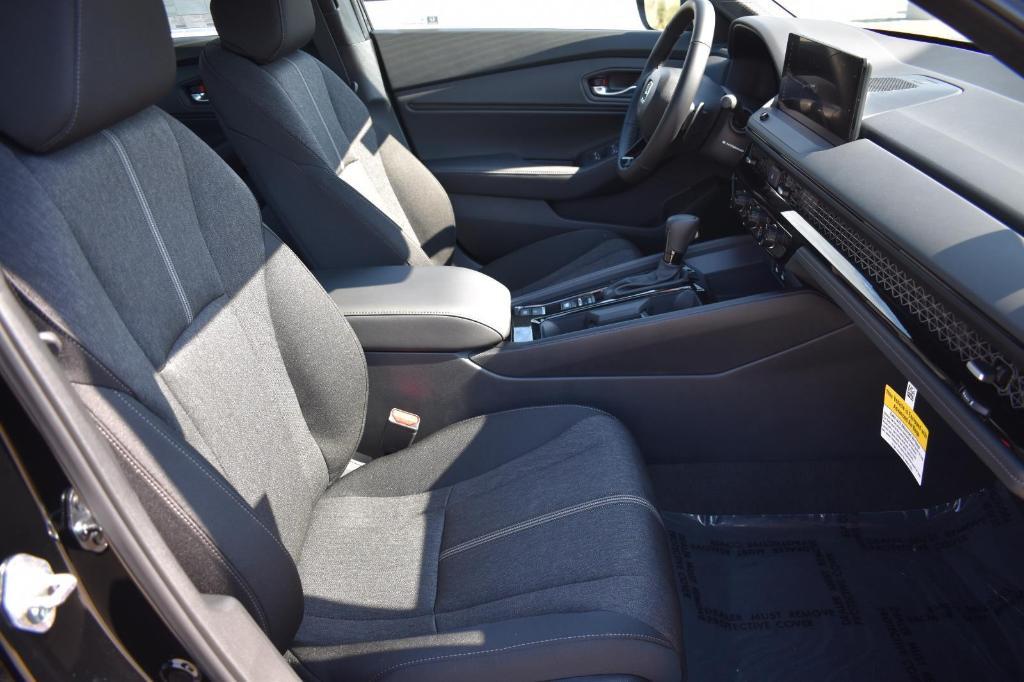 new 2025 Honda Accord Hybrid car