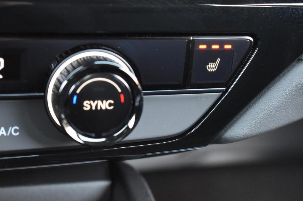 new 2025 Honda Accord Hybrid car