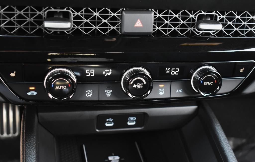 new 2025 Honda Accord Hybrid car