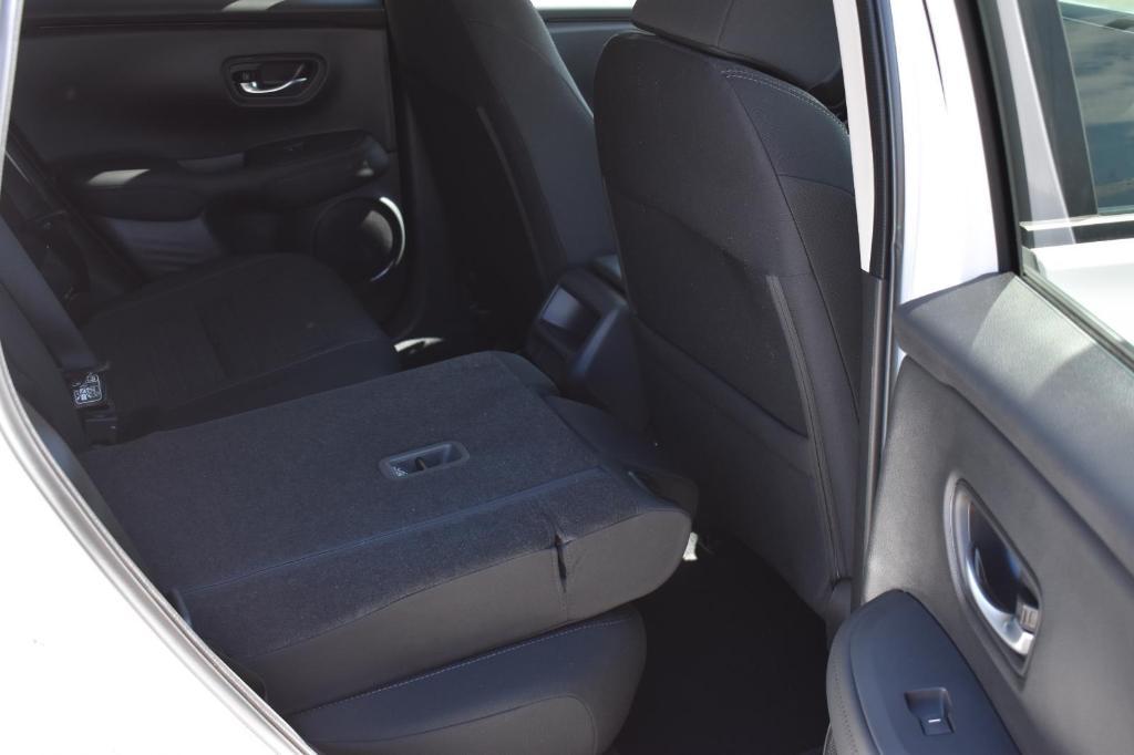 new 2026 Honda HR-V car
