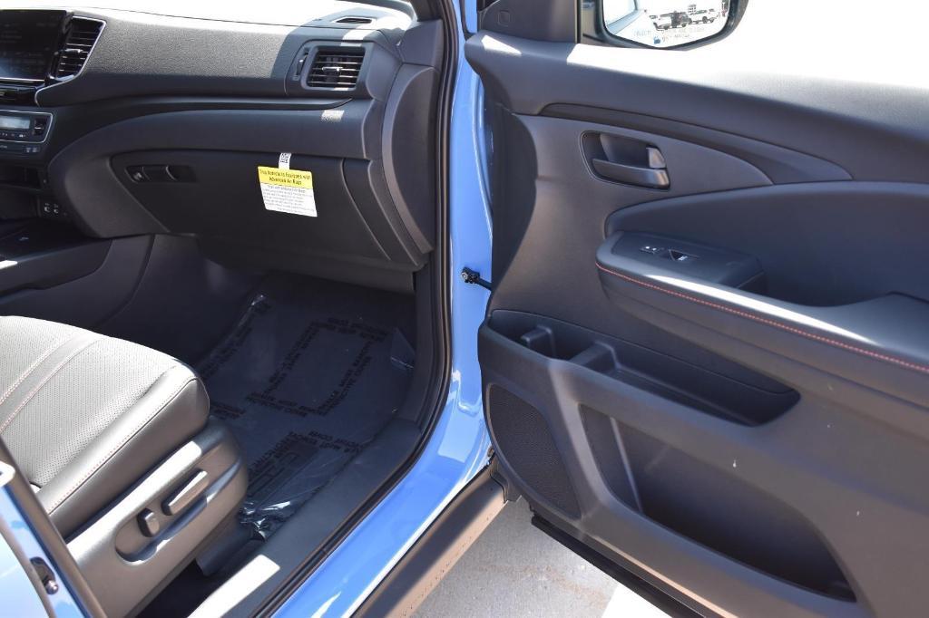 new 2025 Honda Ridgeline car