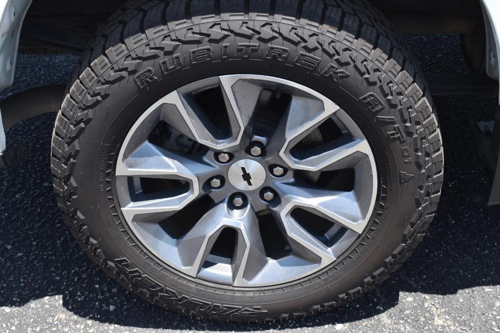 used 2020 Chevrolet Silverado 1500 car, priced at $32,995