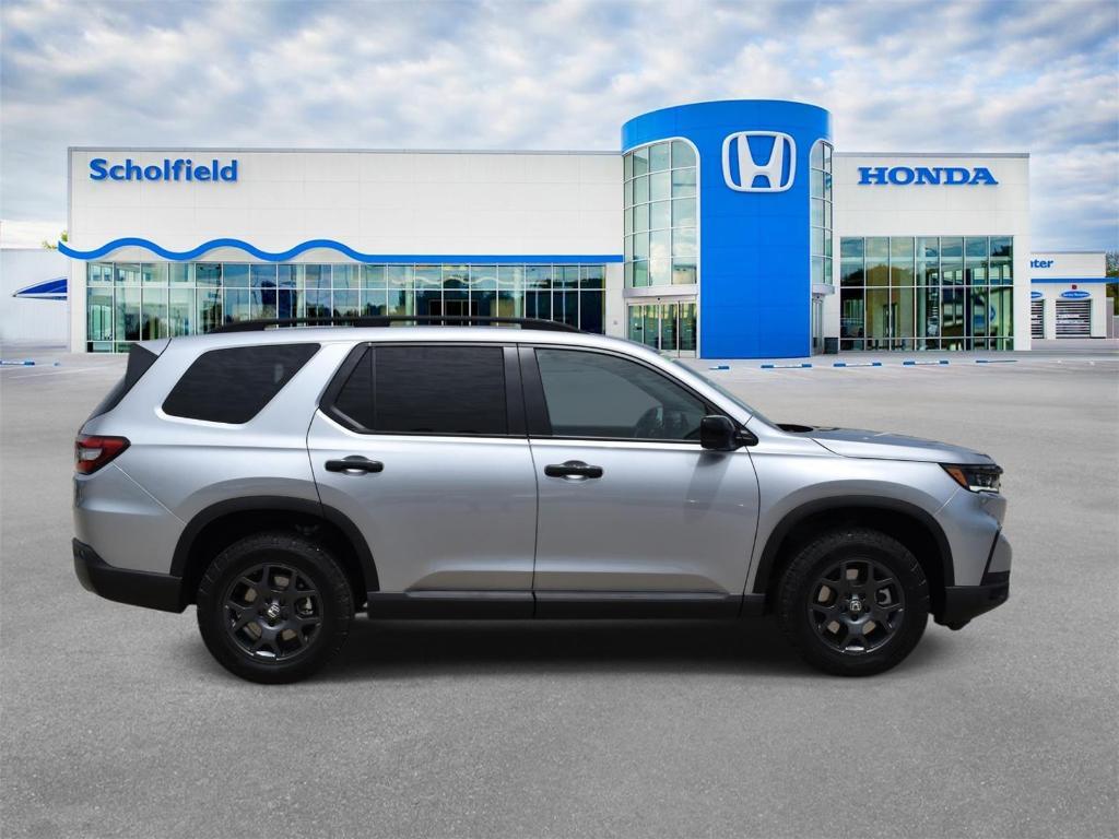 new 2025 Honda Pilot car