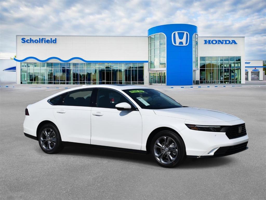 new 2025 Honda Accord Hybrid car