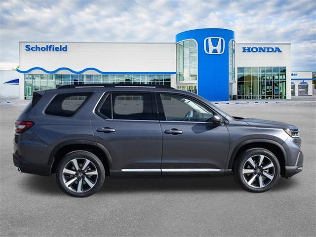 new 2025 Honda Pilot car, priced at $54,530