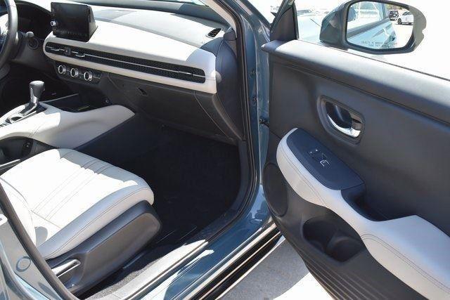 used 2025 Honda HR-V car, priced at $31,991