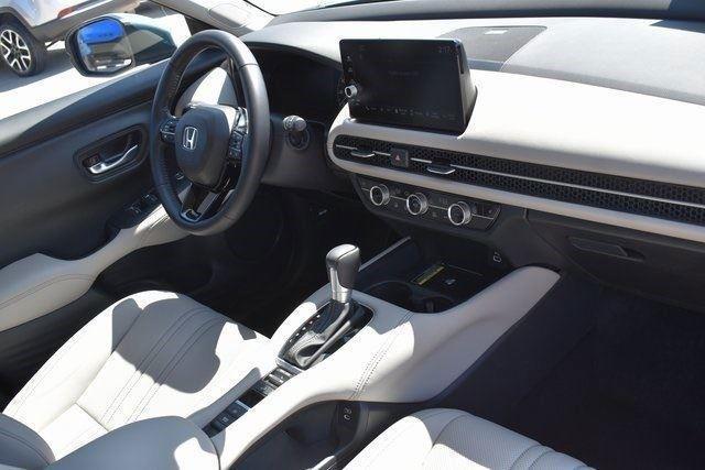 used 2025 Honda HR-V car, priced at $31,991