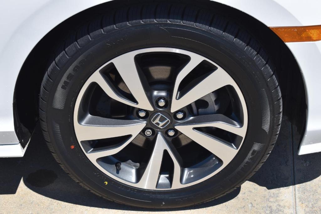 used 2024 Honda Odyssey car, priced at $42,991