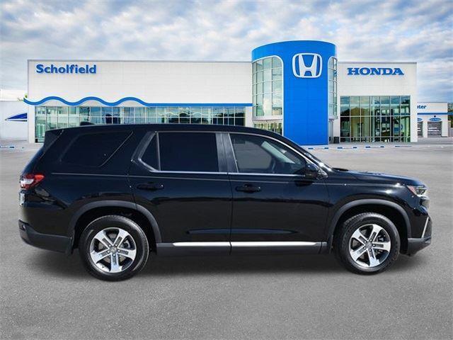 used 2025 Honda Pilot car, priced at $46,143