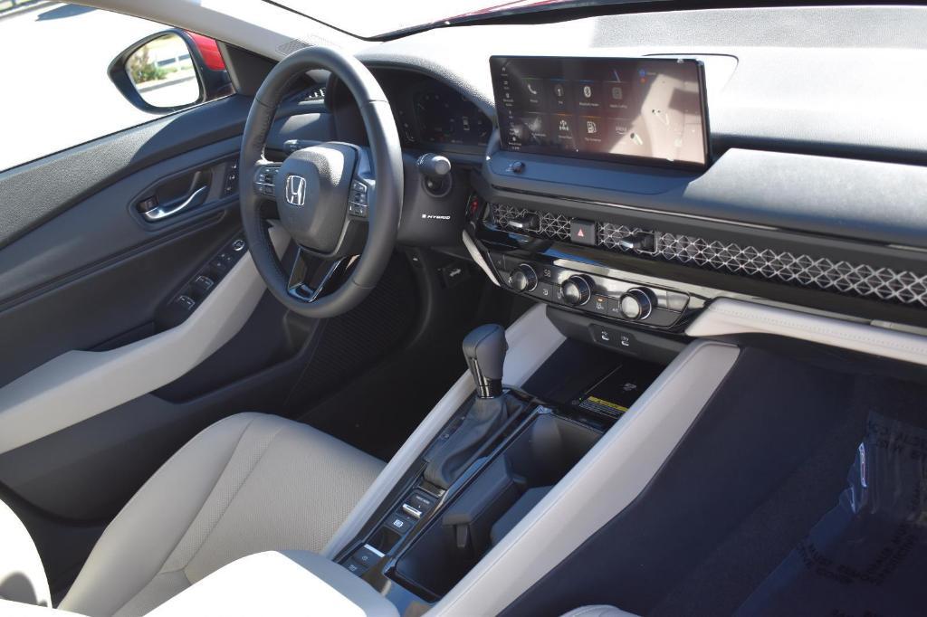 new 2025 Honda Accord Hybrid car