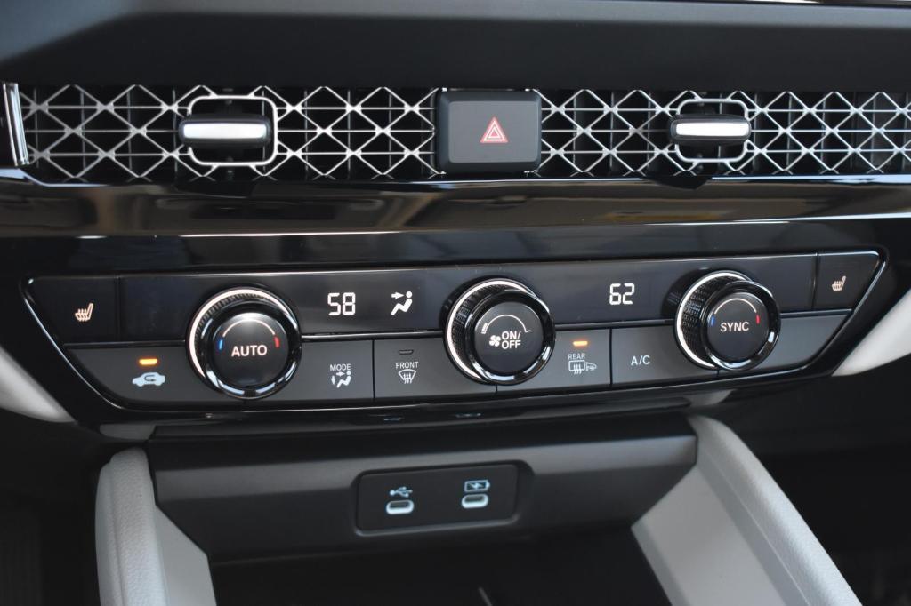 new 2025 Honda Accord Hybrid car