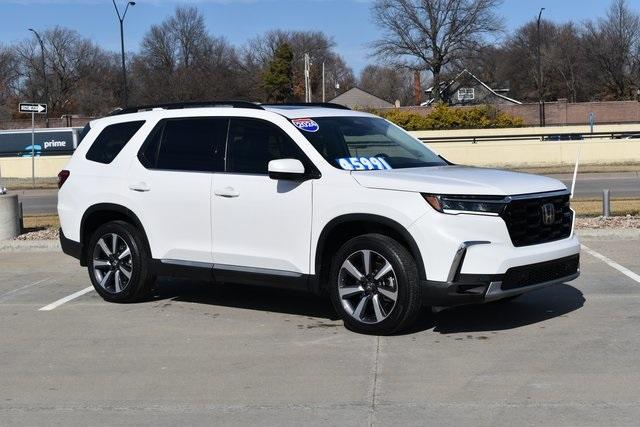 used 2024 Honda Pilot car, priced at $45,991