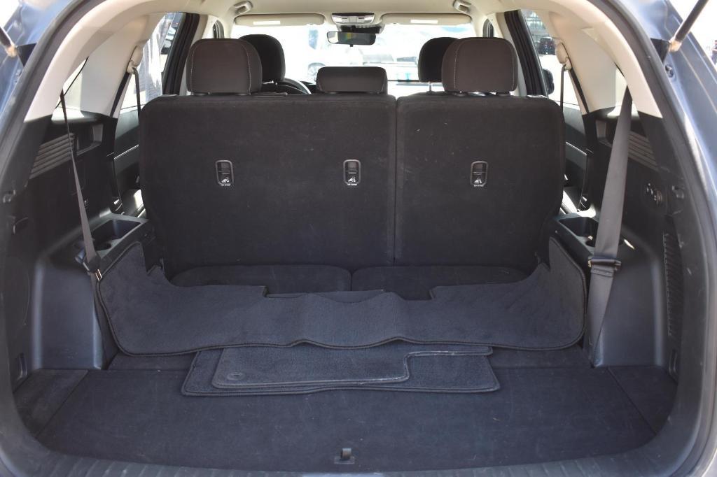 used 2022 Kia Sorento car, priced at $22,991