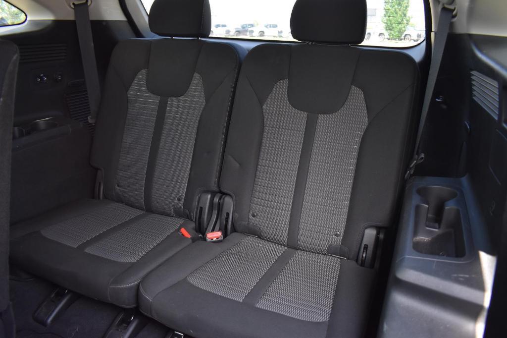used 2022 Kia Sorento car, priced at $22,991