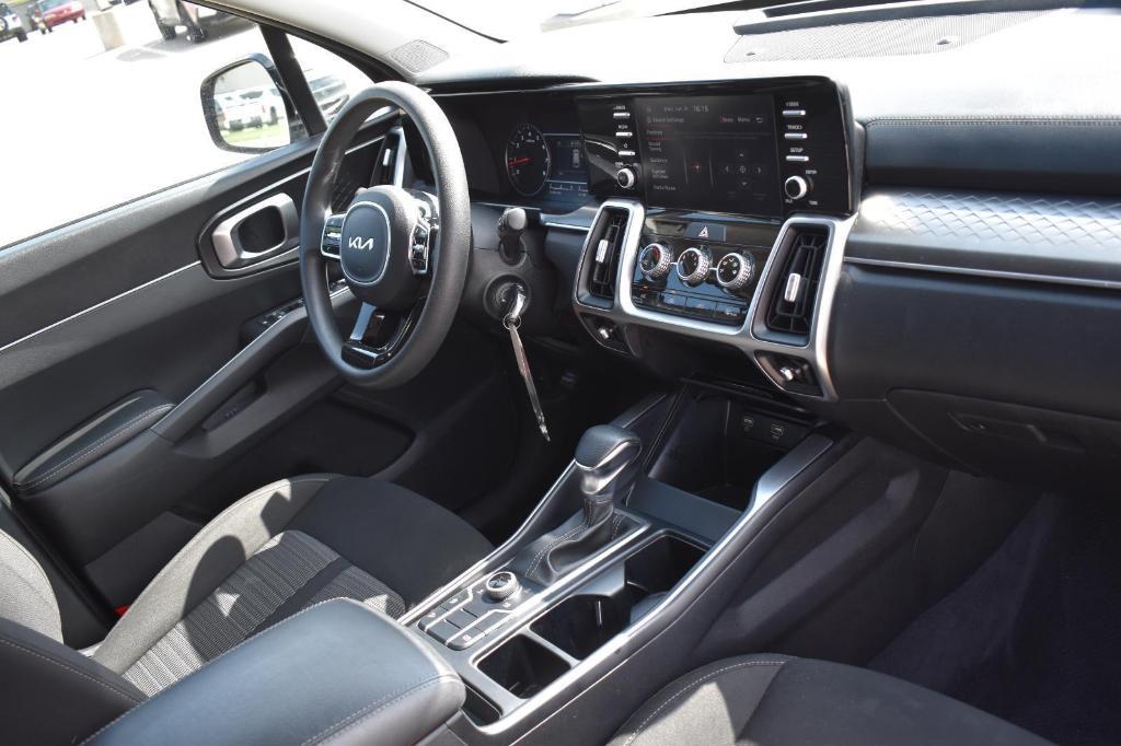 used 2022 Kia Sorento car, priced at $22,991