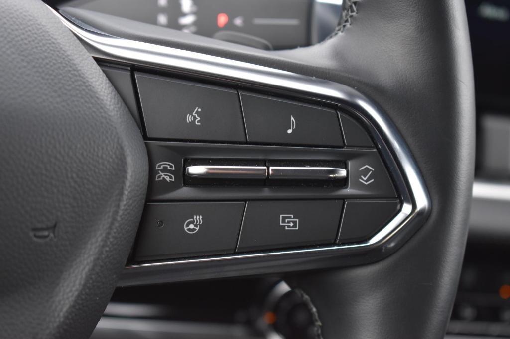 used 2025 Chevrolet Equinox car, priced at $28,591