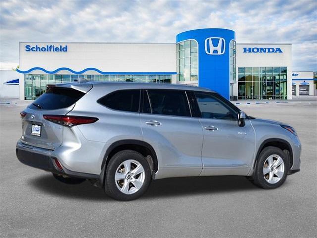 used 2021 Toyota Highlander Hybrid car, priced at $30,991