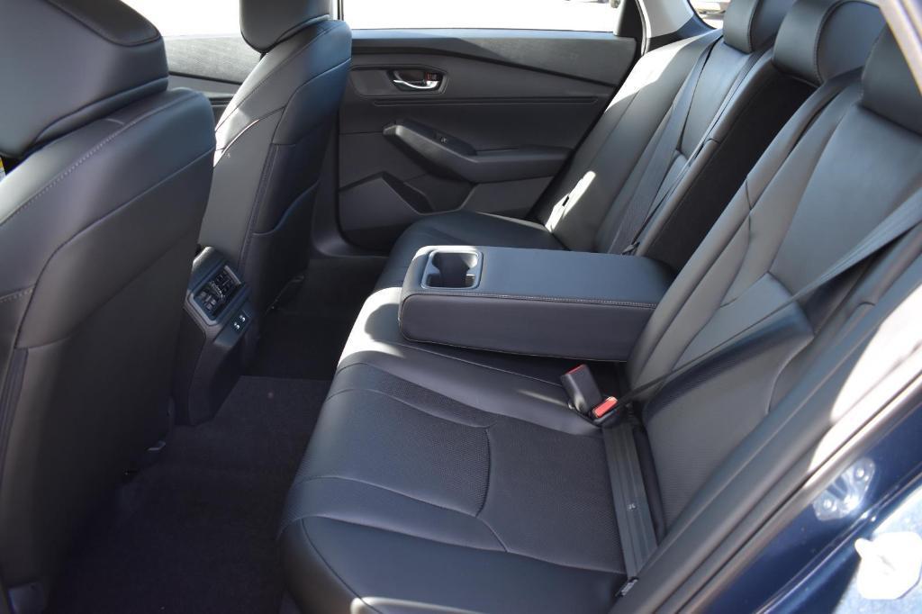 new 2025 Honda Accord Hybrid car