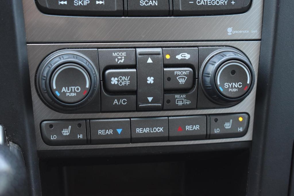 used 2014 Honda Pilot car, priced at $12,991