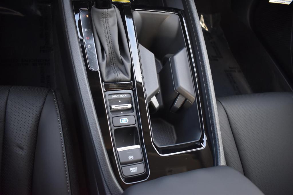 new 2025 Honda Accord Hybrid car
