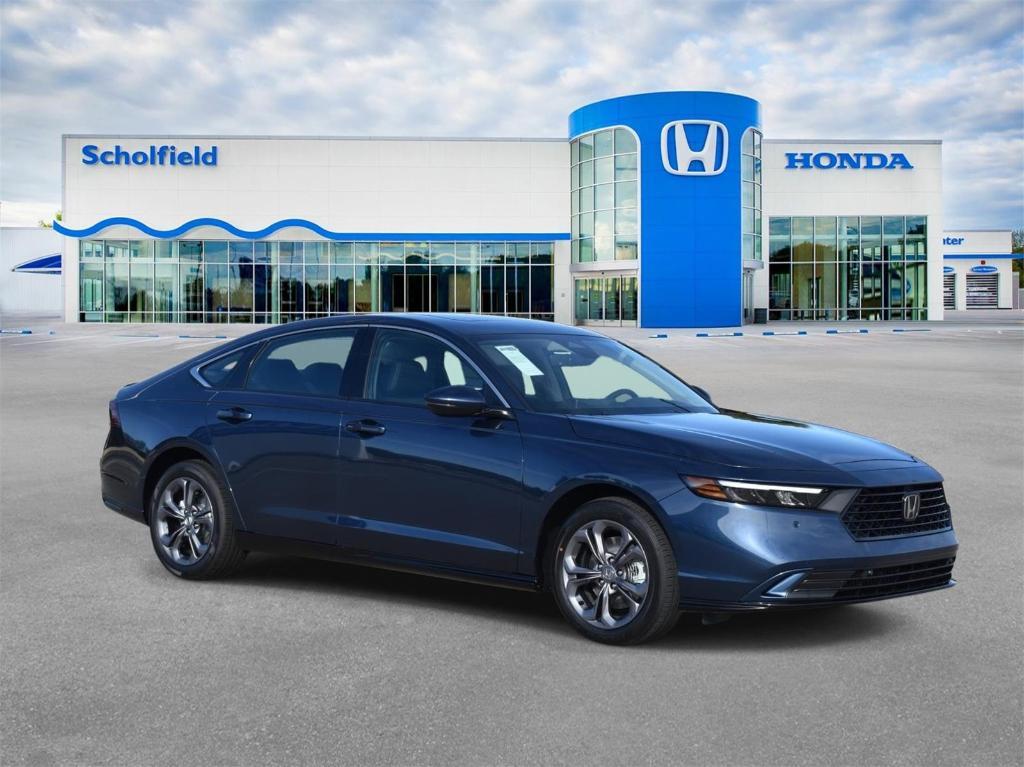 new 2025 Honda Accord Hybrid car