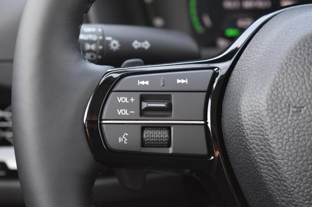 new 2025 Honda Accord Hybrid car