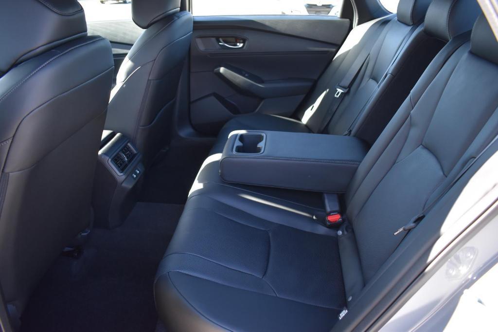 new 2025 Honda Accord Hybrid car