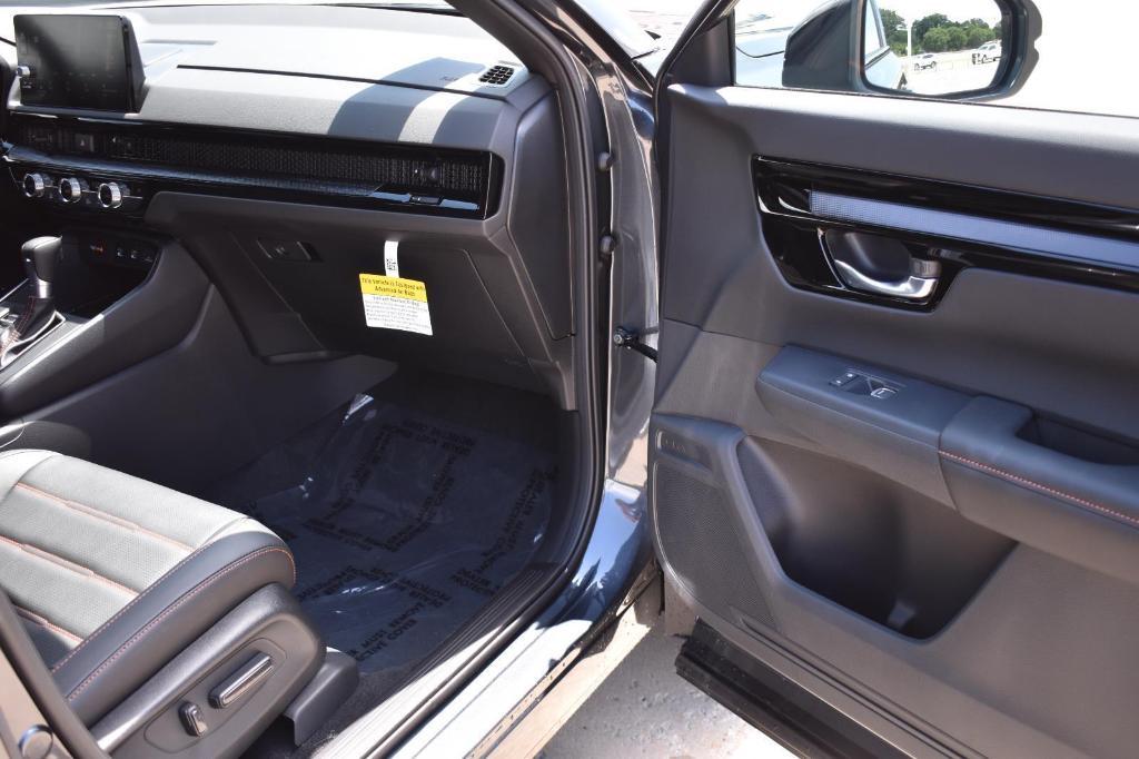 new 2026 Honda CR-V Hybrid car