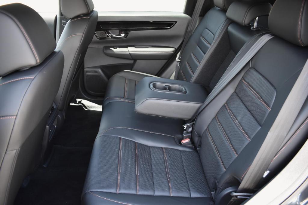 new 2026 Honda CR-V Hybrid car