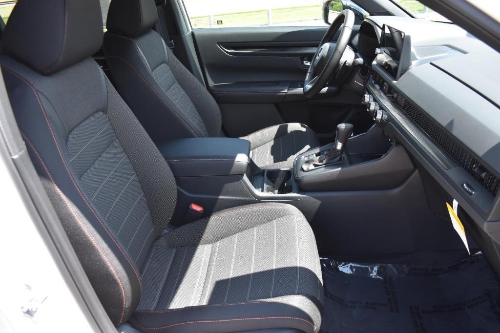 new 2026 Honda CR-V Hybrid car