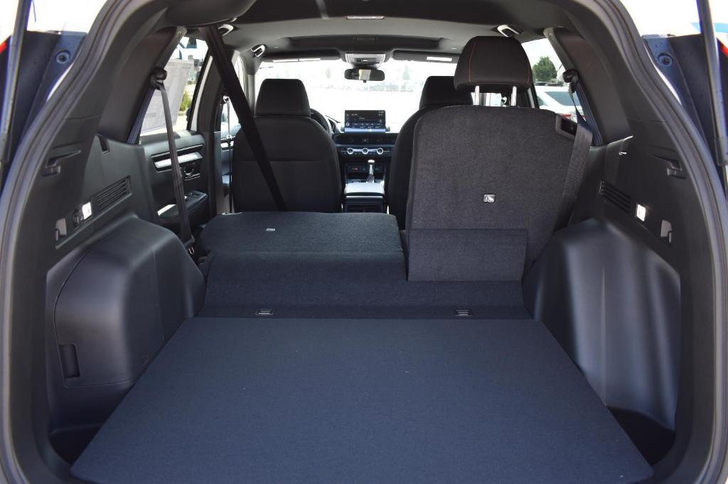 new 2026 Honda CR-V Hybrid car