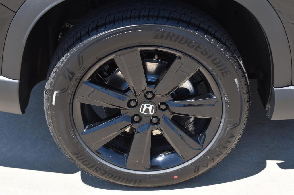 new 2025 Honda Pilot car