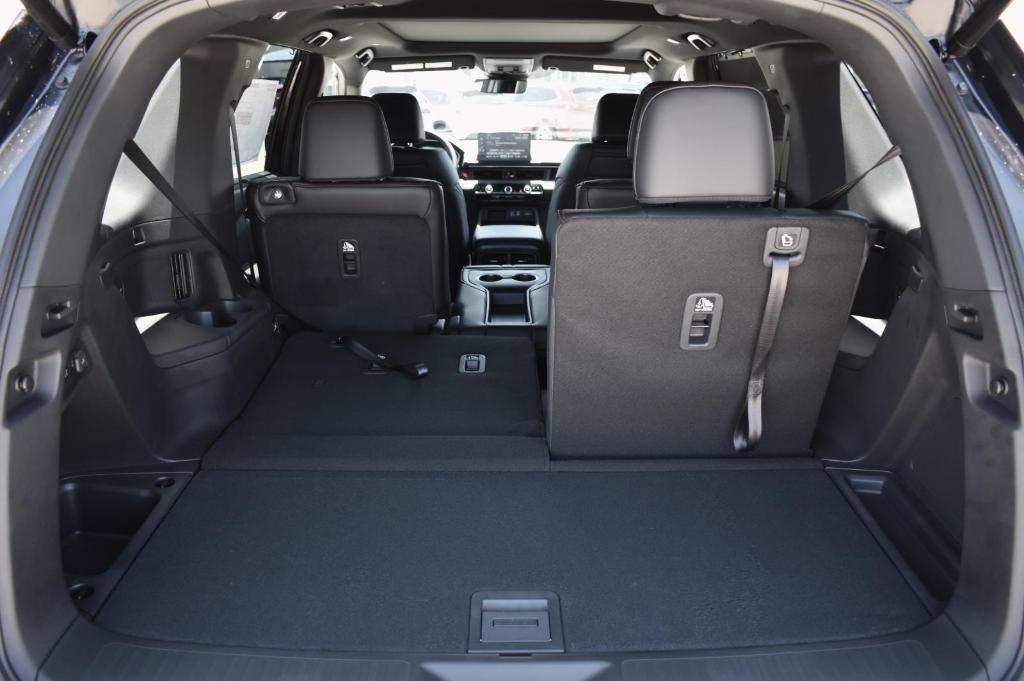 new 2025 Honda Pilot car