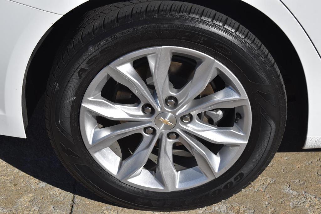 used 2023 Chevrolet Malibu car, priced at $18,993