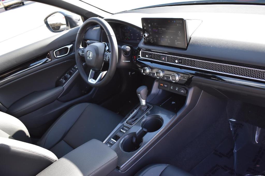 new 2025 Honda Civic Hybrid car