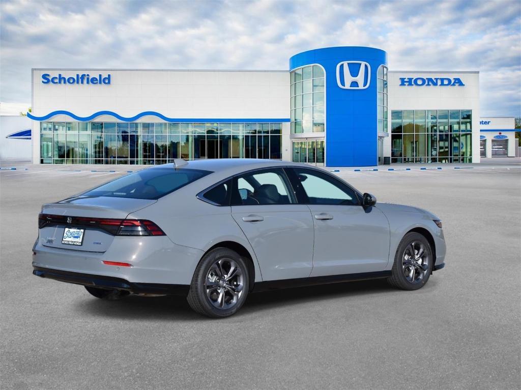 new 2025 Honda Accord Hybrid car