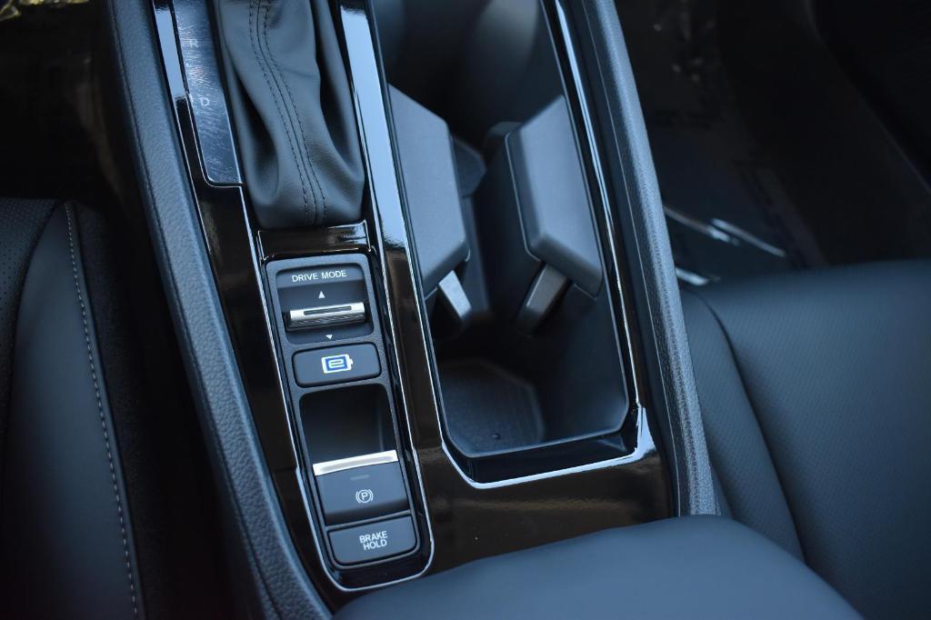 new 2025 Honda Accord Hybrid car